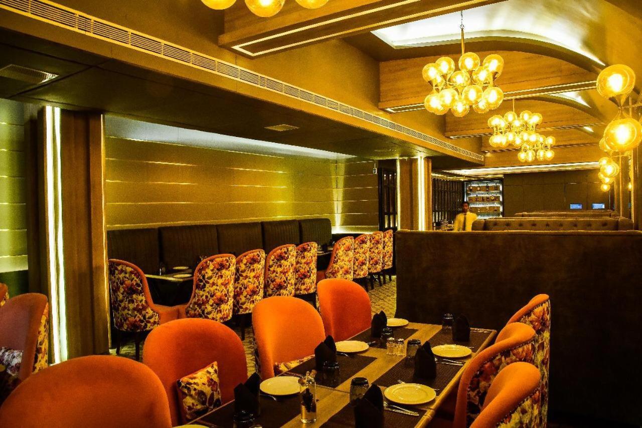 Dng The Grand Hotel Kanpur Eksteriør billede